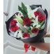 花不錯，老婆很喜歡，老板很用心，快遞也很給力，按時送達，花很艷麗