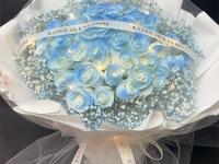 東莞茶山鎮(zhèn)送一束33枝碎冰藍生日鮮花