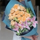 溫暖時光-29枝香檳玫瑰+3枝粉百合，搭配葉上花