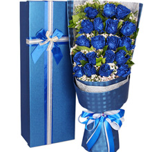 別樣的美-19朵藍色妖姬，搭配梔子葉、相思梅