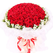真心誠意-66枝紅玫瑰，外圍石竹梅送戀人愛情鮮花