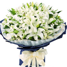 幸福之花-52支香水白百合，搭配黃鶯點綴