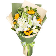 父愛如上-5朵向日葵，2枝香水百合，相思梅、梔子葉、桔梗