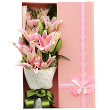 喜出望外-6枝多頭香水粉百合，搭配黃鶯精美花盒