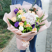 親密關系-11枝香檳玫瑰，混搭繡球、乒乓菊韓式花束