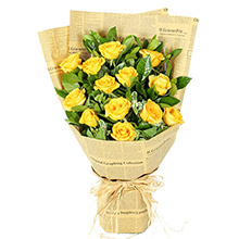 父愛如山-13枝黃玫瑰，搭配梔子葉、高山積雪