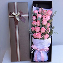 一世情緣-19枝戴安娜粉玫瑰，搭配尤加利、適量綠葉