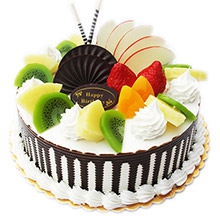 青春-鮮奶時令水果蛋糕，新鮮水果搭配