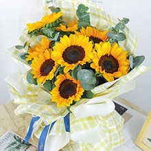 溫暖陽光-9朵向日葵，搭配尤加利葉