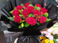 卡羅拉紅玫瑰和普通玫瑰有什么區別？