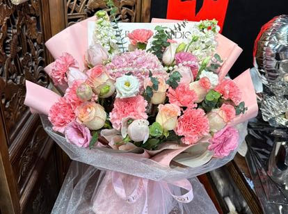 母亲节送花的贺卡怎么写才更显诚意？
